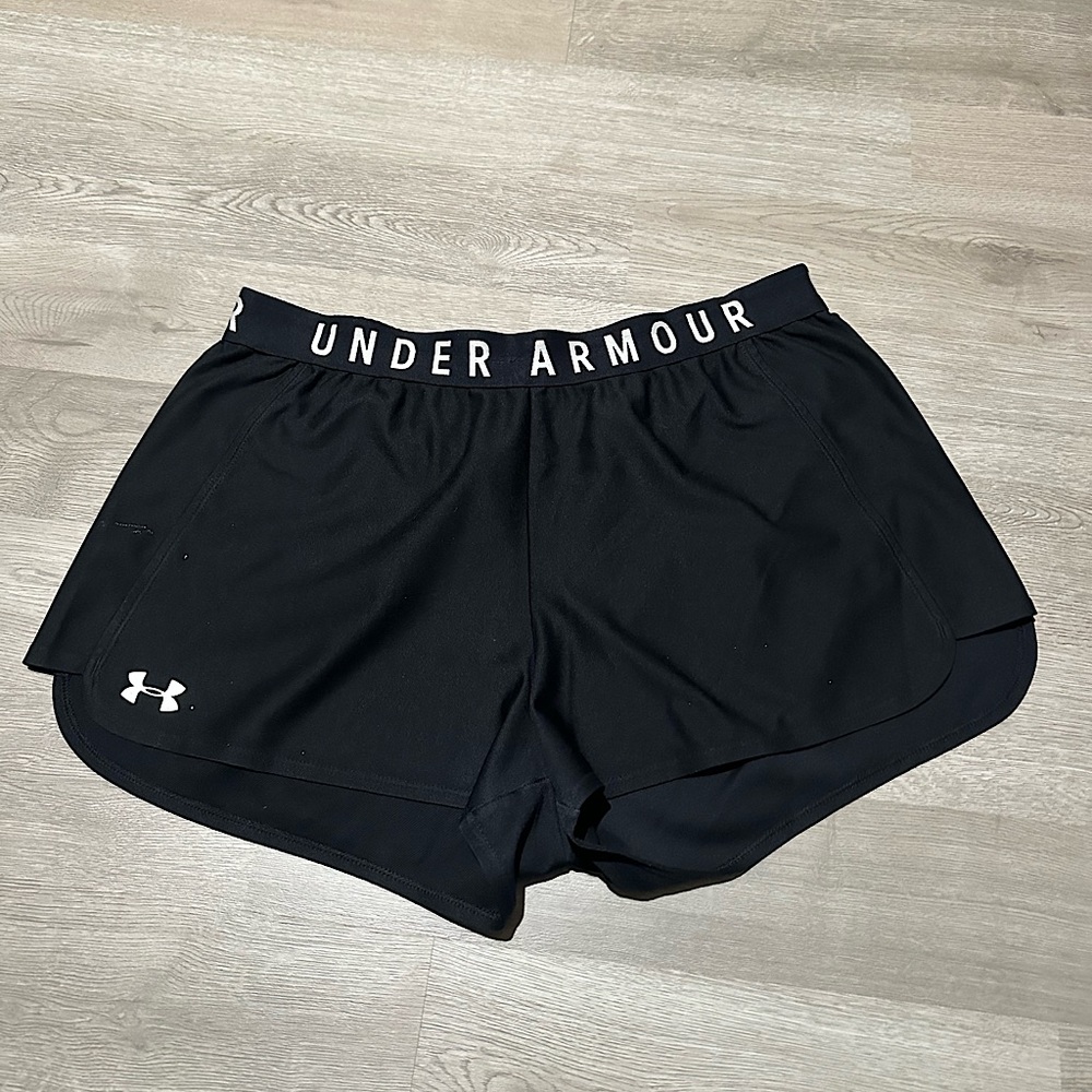 Ladies Under Armour Short